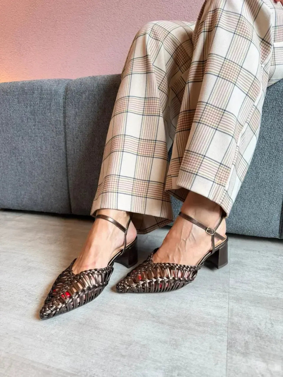 Scarpin Fernanda, Café