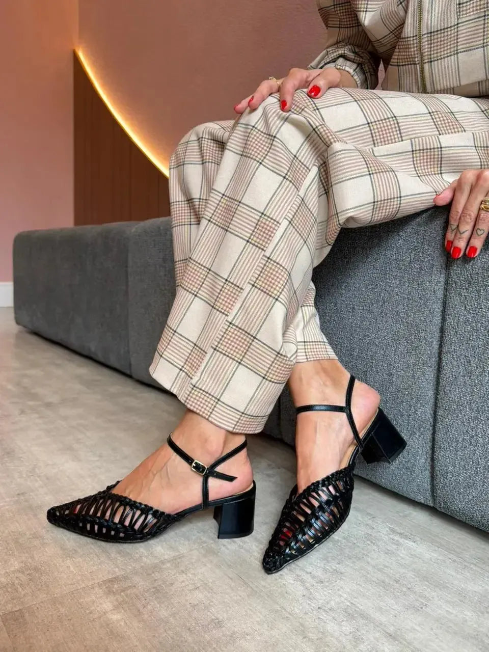 Scarpin Fernanda, Preta