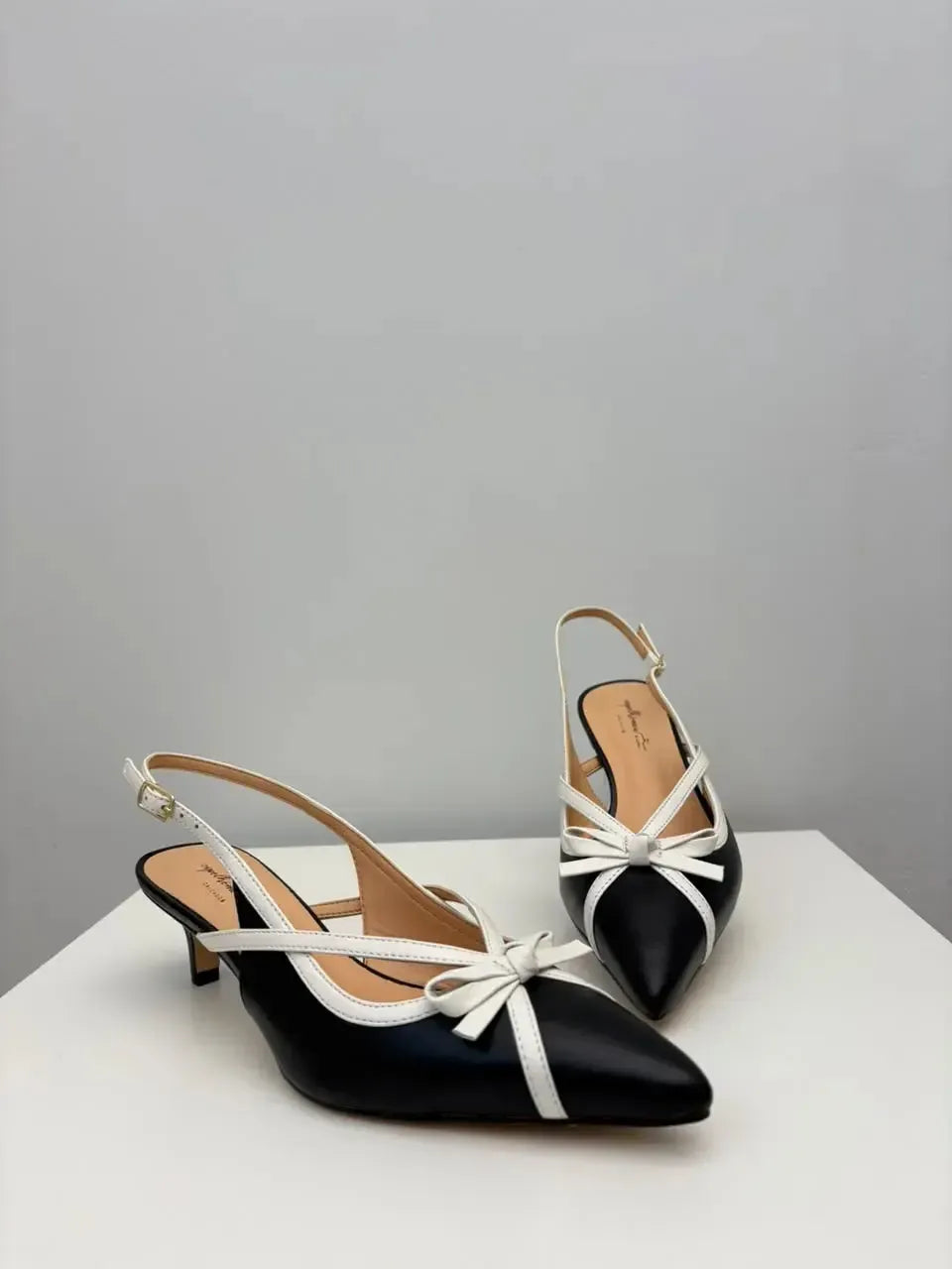 Scarpin Slingback Amanda, Preto