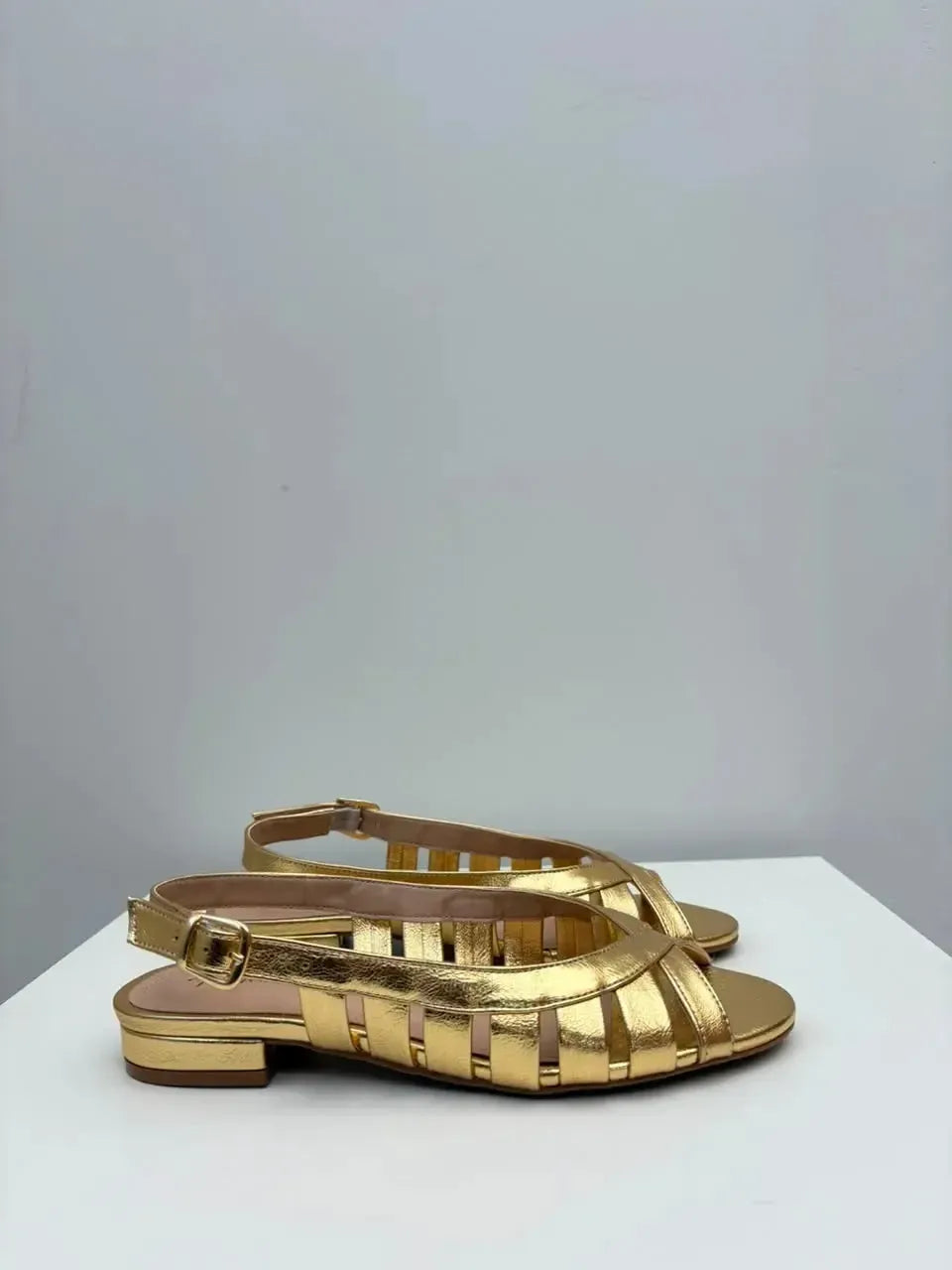 Slingback Cora, Dourado