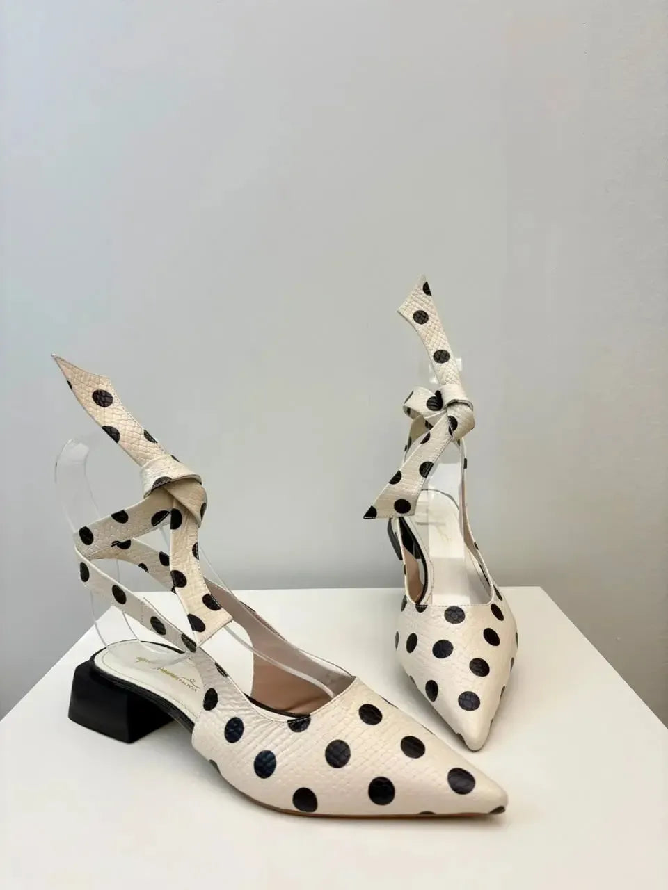 Slingback Eliza, Poa