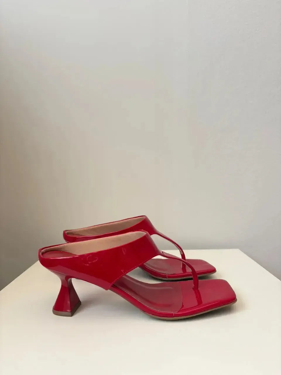 Tamanco Marli, Vermelho