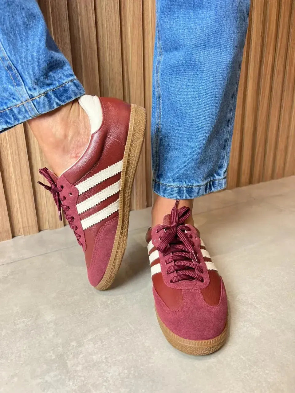 Tênis em Couro Slim Marsala