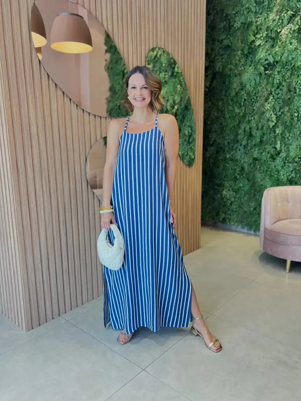 Vestido Longo em Crepe Listrado Azul