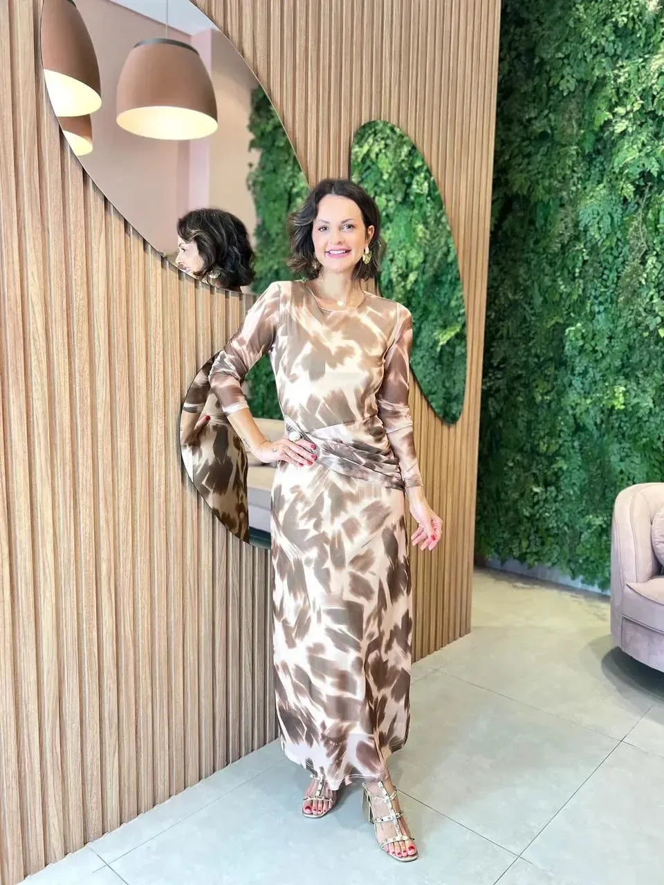 Vestido Longo em Tule com Detalhe na Cintura, Bege