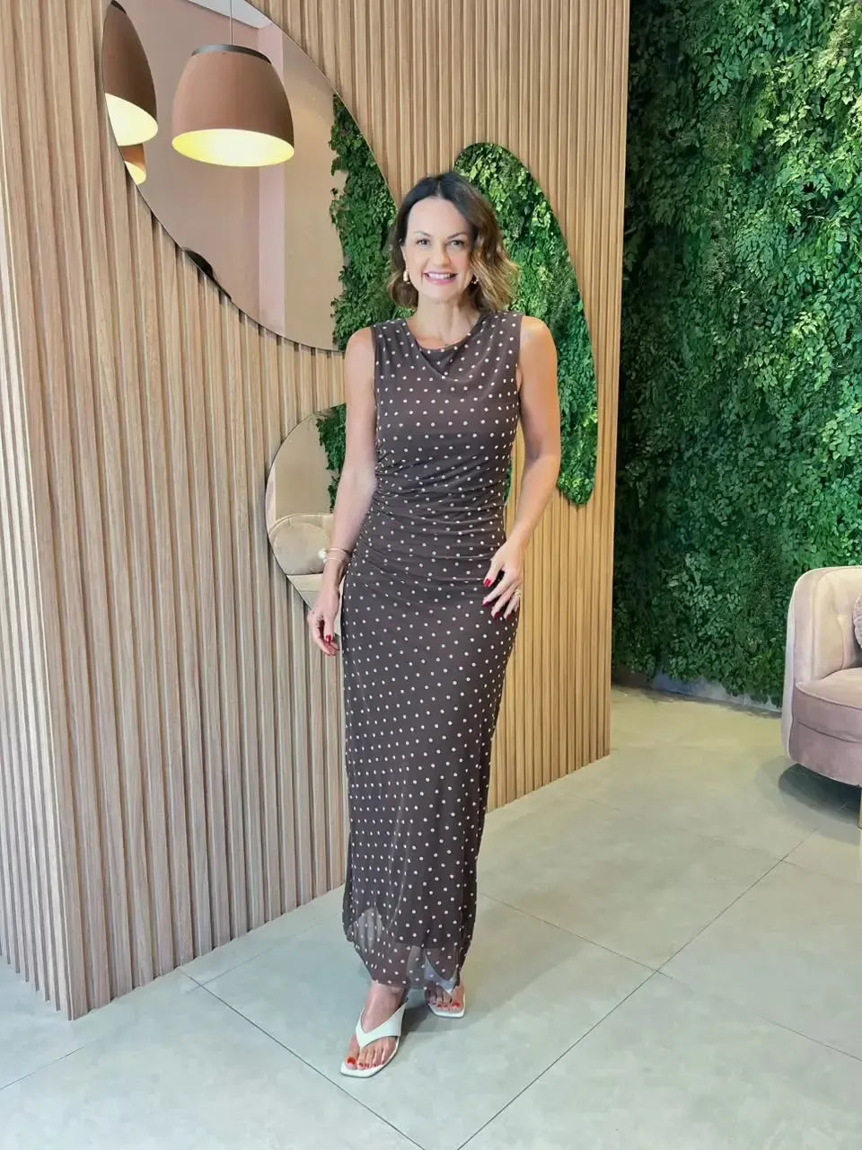 Vestido Regata em Tule Mini Poa, Marrom