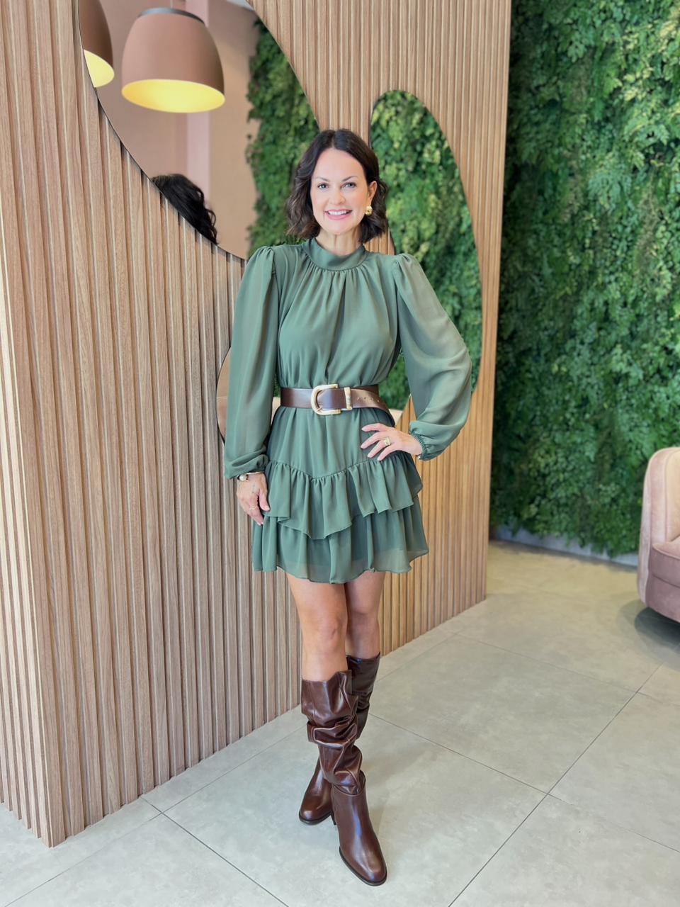 Vestido Curto em Chiffon, Verde Militar