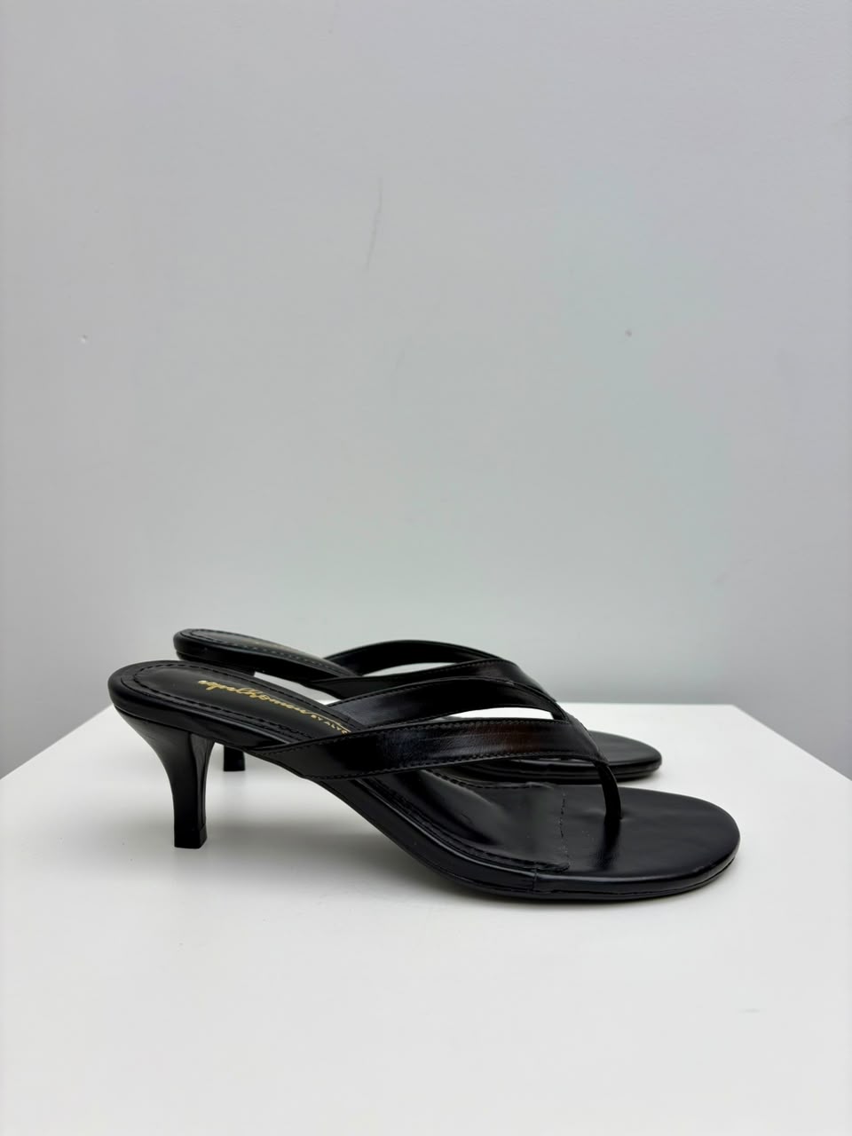 Tamanco Carol, Preto